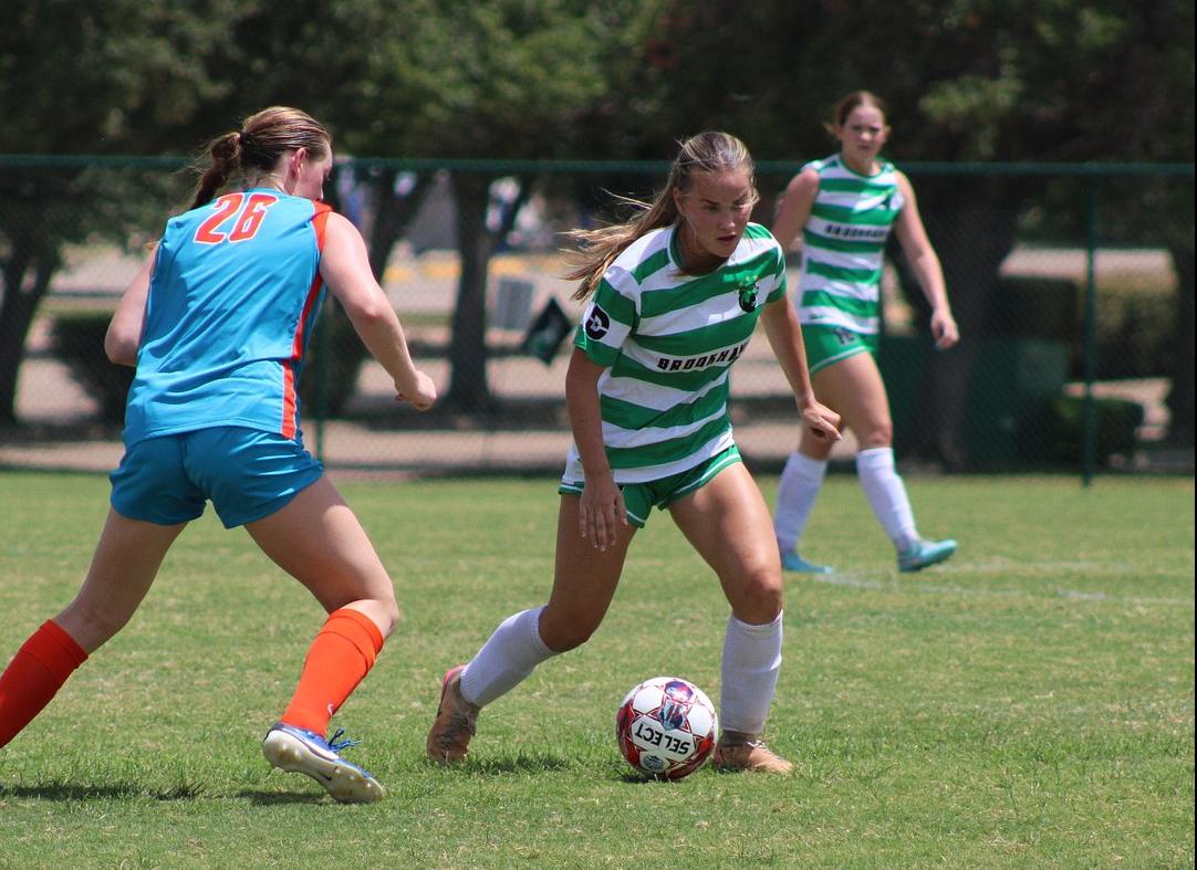 Stewart Named First Team Scholar All-American